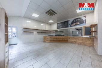 Pronájem obchodních prostor o rozloze 45 m² v centru města L