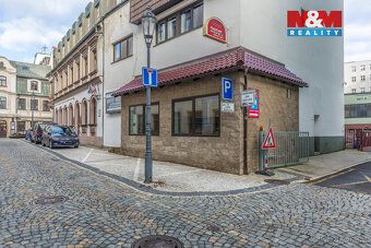 Pronájem obchodních prostor o rozloze 45 m² v centru města L