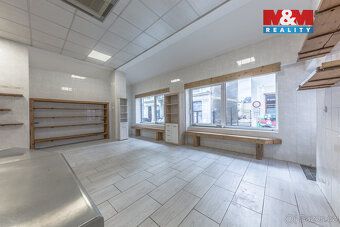 Pronájem obchodních prostor o rozloze 45 m² v centru města L