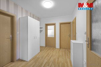 Luxusní rodinný dům 4+kk s bazénem, garáží a dokonalým zázem