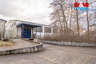 Máme pro Vás výrobní nebo skladovací objekt v centru Slavičí