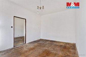Nabízíme k prodeji prostornou bývalou pekárnu s obchodními p