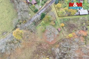 Nabízíme k prodeji rovinatý pozemek o rozloze 1060 m², nachá