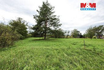 Nabízíme k prodeji stavební pozemek o výměře 609 m² v obci P