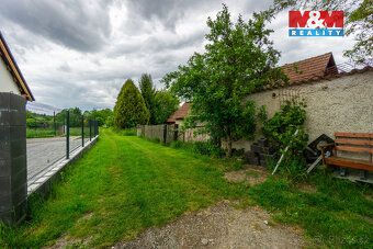 Nabízíme k prodeji rozlehlý pozemek o výměře 4508 m², situov