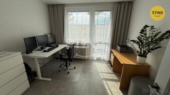 Nabízíme k prodeji výjimečně prostorný byt 4+1 o velikosti 8