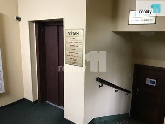 +popl. 1800, , pronájem kanceláře v areálu Zezan. Jedná se o