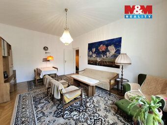 Nabízíme vám k dlouhodobému podnájmu prostorný byt 3+kk o ro