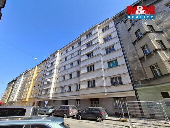 Nabízíme vám k dlouhodobému podnájmu prostorný byt 3+kk o ro