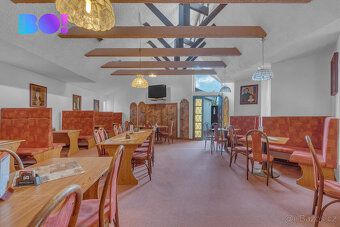 BO! Vám nabízí k prodeji rodinný dům 3+1 a restaurací v ulic