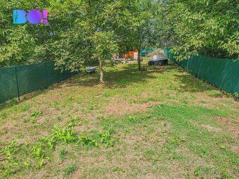 Nabízíme k prodeji krásný pozemek o rozloze 432 m², situovan