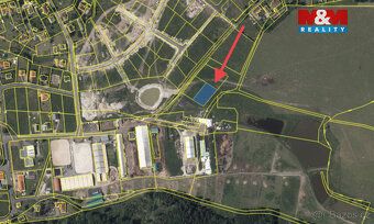 Prodej pozemku k výstavbě o ploše 1.100 m² v klidné části ob