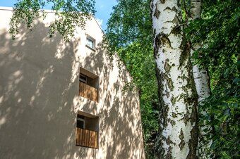 pokoj vhodný pro dvě osoby cena 6000+6000 pokoj jedna osoba 