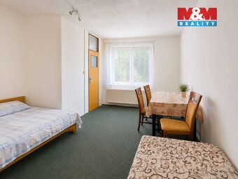 V exkluzivním zastoupení nabízíme k prodeji jedinečný rodinn