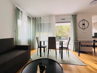 Severná Dalmácia, Novalja / Ostrov Pag
LaHoREAL.eu ponúka na