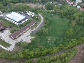 Výjimečný komerční areál v Dubí – strategická investice s po