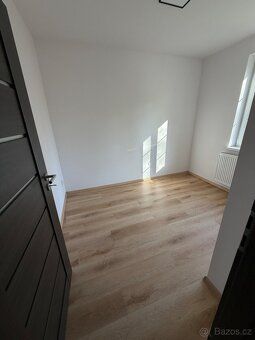 Nabízím k prodeji nadstandardní rodinný dům o dispozici 5+kk