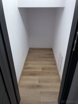 Nabízím k prodeji nadstandardní rodinný dům o dispozici 5+kk