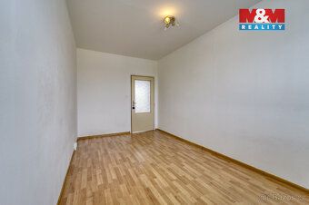 Nabízíme k prodeji byt 3+1 s balkonem o užitné ploše 72 m² v