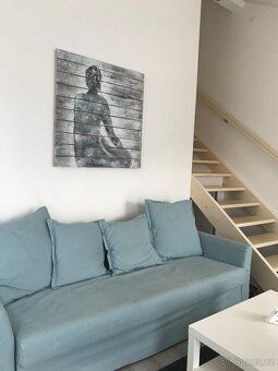 Nabízím k pronájmu mezonetový byt 2+KK v centru Vrchlabí. By