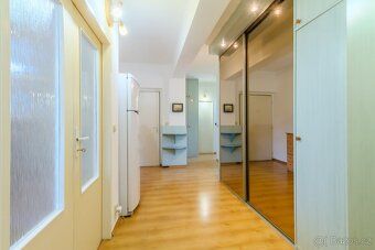 Aktualizace ceny, sleva Prostorný byt 4+1 / 97 m² • 2× slunn
