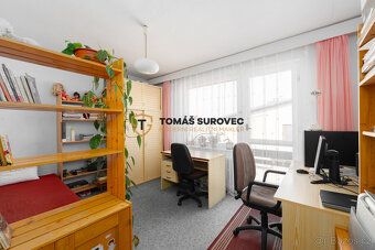 Dům, který dává smysl. Prostor, světlo a klid na Výletní.
Hl