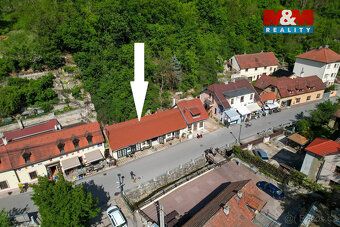 Nabízíme k prodeji jednopodlažní dům o užitné ploše 70 m², k