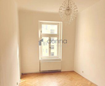 Nabízíme pronájem bytu 2+kk, o ploše 45m2, ve 4. podlaží čin