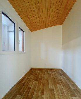 Mobilheim Hluboká nabízí k prodeji nový mobilheim 13,2 x 4 m