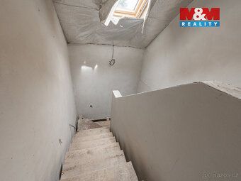 Prodej rozestavěného rodinného domu s plánovanou dispozicí 8