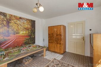 Nabízíme k prodeji prostorný dvougenerační rodinný dům v obc