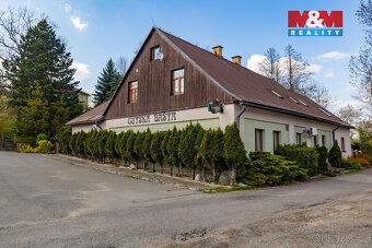Exkluzivně Vám nabízíme k pronájmu fungující restauraci a pe