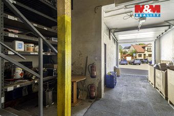 Nabízíme k prodeji zajímavou nemovitost v centru města Hlins