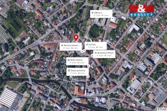 Nabízíme k prodeji zajímavou nemovitost v centru města Hlins