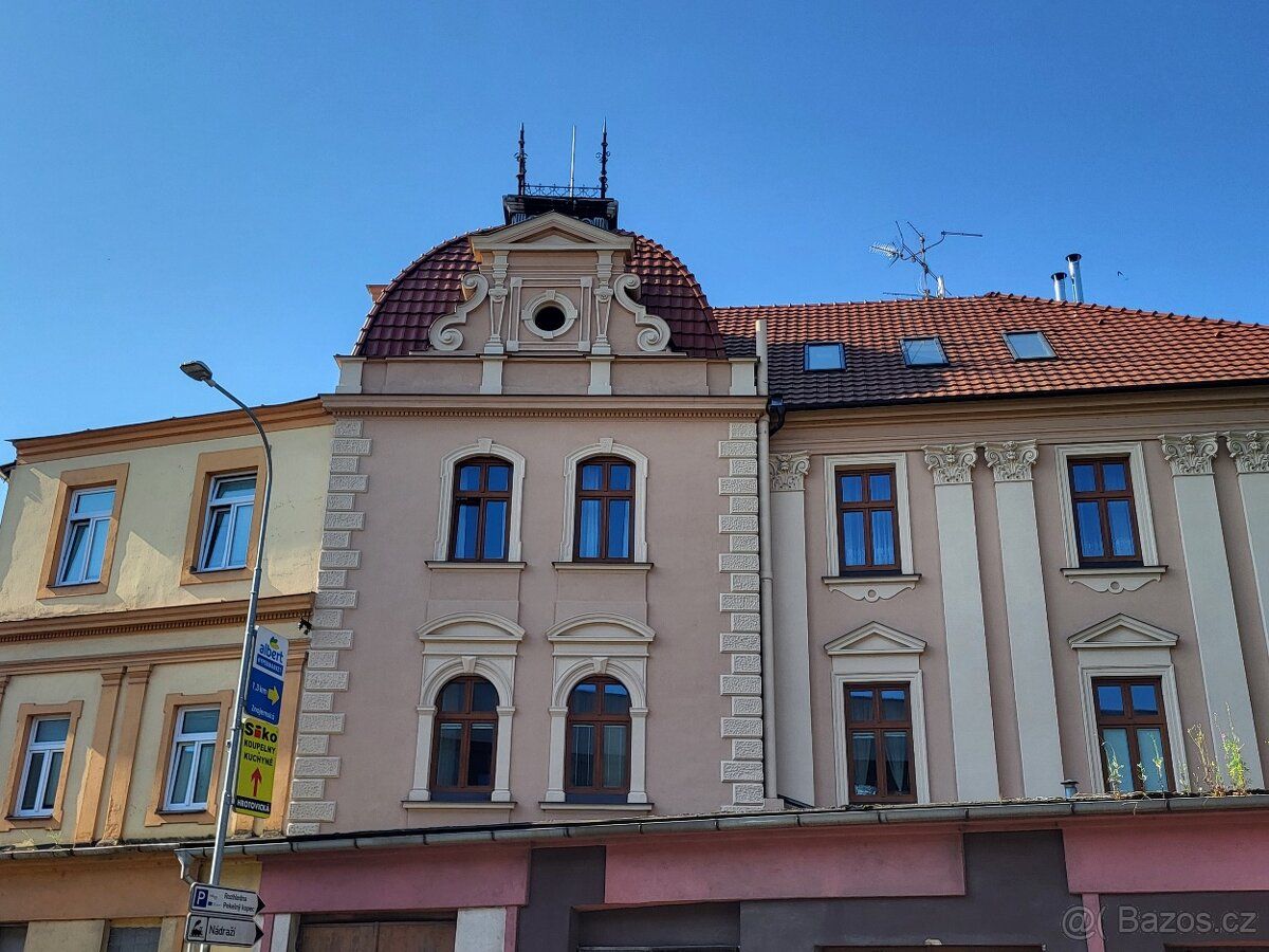 Nabízíme k prodeji zcela nový podkrovní byt o dispozici 3+kk