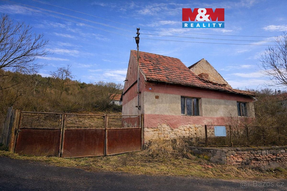 Nabízíme k prodeji zemědělskou usedlost určenou k demolici, 