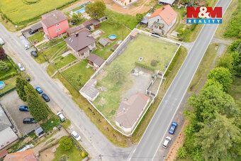 Nabízíme k prodeji stavební pozemek 1281 m² v katastrálním ú