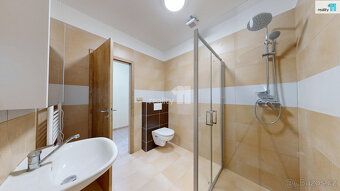 + služby (elektřina, vodné a stočné), Nabízíme k pronájmu by
