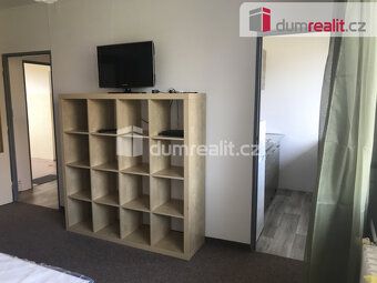 +popl. 3000, vč. en., Dumrealit.cz Vám zprostředkuje pronáje