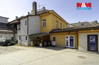 Nabízíme k prodeji multifunkční objekt v centru Hlinska, ul.