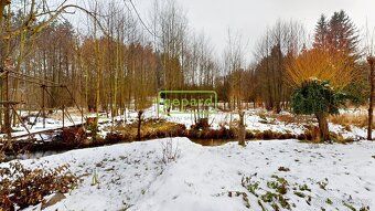 Chata s vlastním lesem a pozemkem přes 3 600 m² v Rzech u No