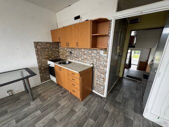Nabízíme k prodeji byt 1+1 o užitné ploše 35m², nacházející 