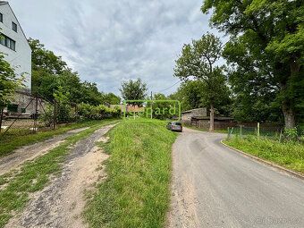 Nabízíme k prodeji kamennou stodolu s užitnou plochou 94 m²,