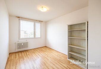 K dlouhodobému podnájmu nabízíme krásný byt o dispozici 2+1 