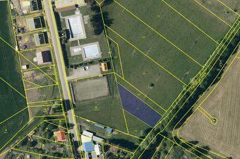 Prodej pozemku 1236m2 k.ú. Kovalovice-Osíčany za obecním mul