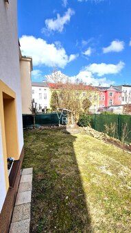 Bytová jednotka 2+kk o výměře 33 m2 v Trutnově, Středním Pře