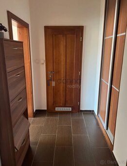 Nabízíme k pronájmu pěkný byt 2+kk, o ploše 47m², ve 4. patř