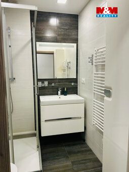 Nabízíme k prodeji prostorný byt 3+1 o užitné ploše 71 m² v 