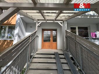 Nabízíme k prodeji prostorný byt 3+1 o užitné ploše 71 m² v 