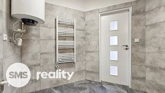 Nabízíme k pronájmu moderní byt o dispozici 3+1 a výměře 81 